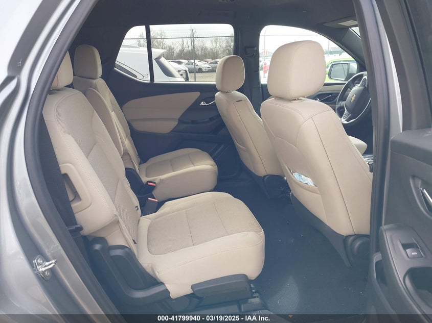 2023 CHEVROLET TRAVERSE 3.6L V-6 DI, DOHC, V(VIN: 1GNEVGKW7PJ242071