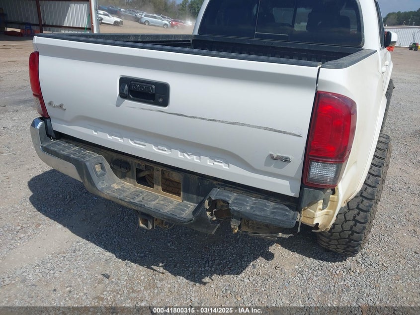 2018 TOYOTA TACOMA SR5 V6 - 3TMCZ5AN9JM176375