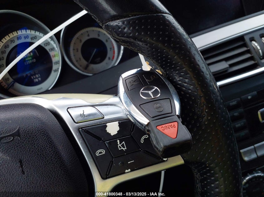 2013 MERCEDES-BENZ C 250 LUXURY/SPORT - WDDGF4HB9DR277960