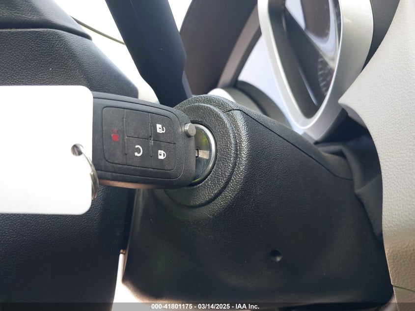 2011 CHEVROLET EQUINOX VIN: 2CNALPEC3B6376012