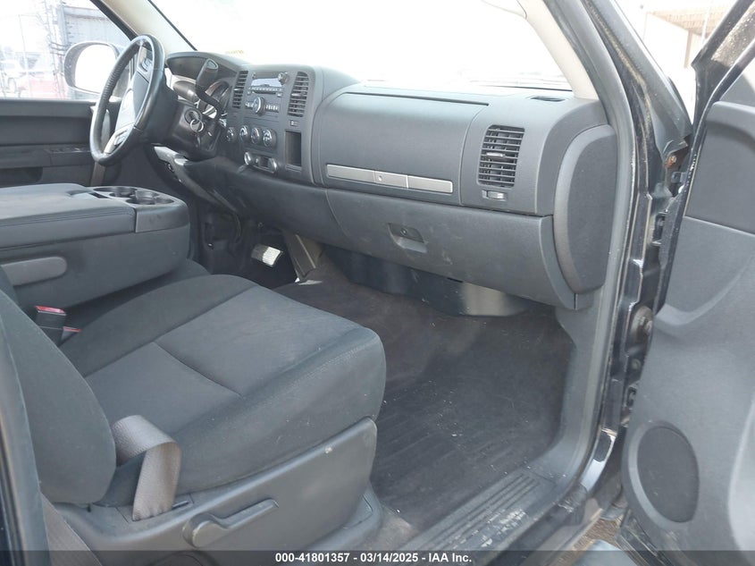 2013 CHEVROLET SILVERADO VIN: 1GCRKSE77DZ267690