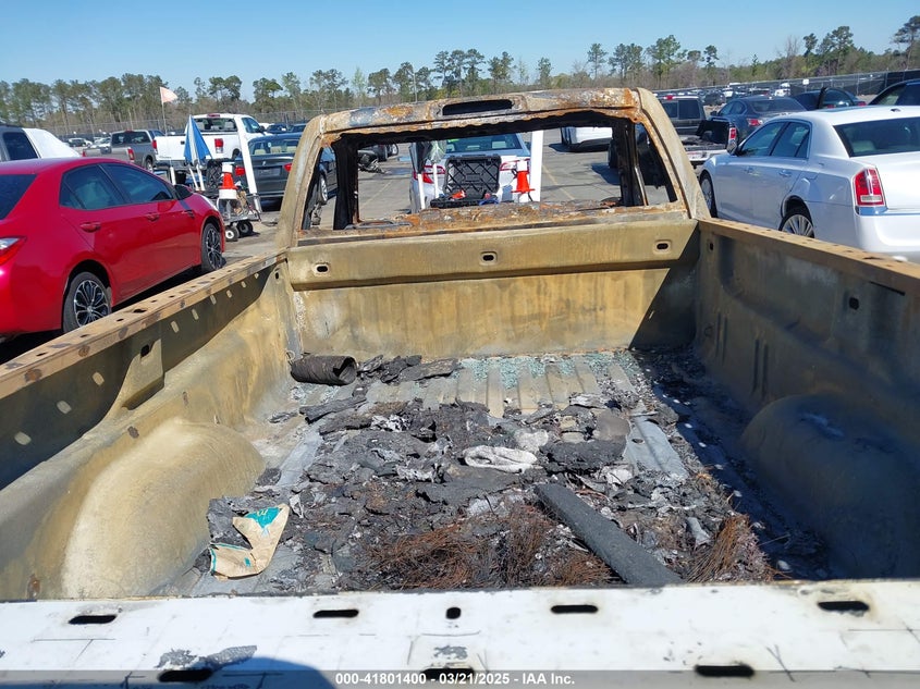 2014 CHEVROLET SILVERADO VIN: 1GCNCPEH0EZ272958