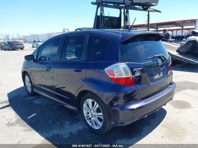2009 HONDA FIT VIN: JHMGE88479S007307