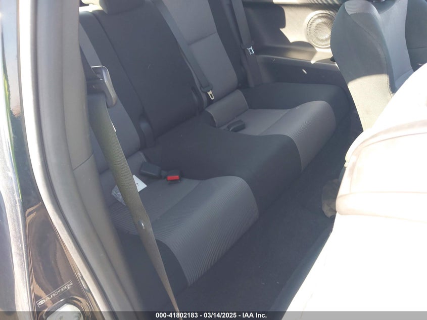 2015 SCION TC VIN: JTKJF5C71F3090963