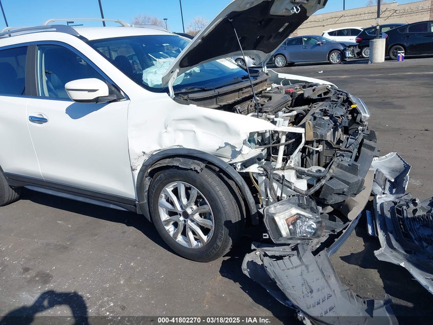 2020 NISSAN ROGUE SV FWD - JN8AT2MTXLW002808
