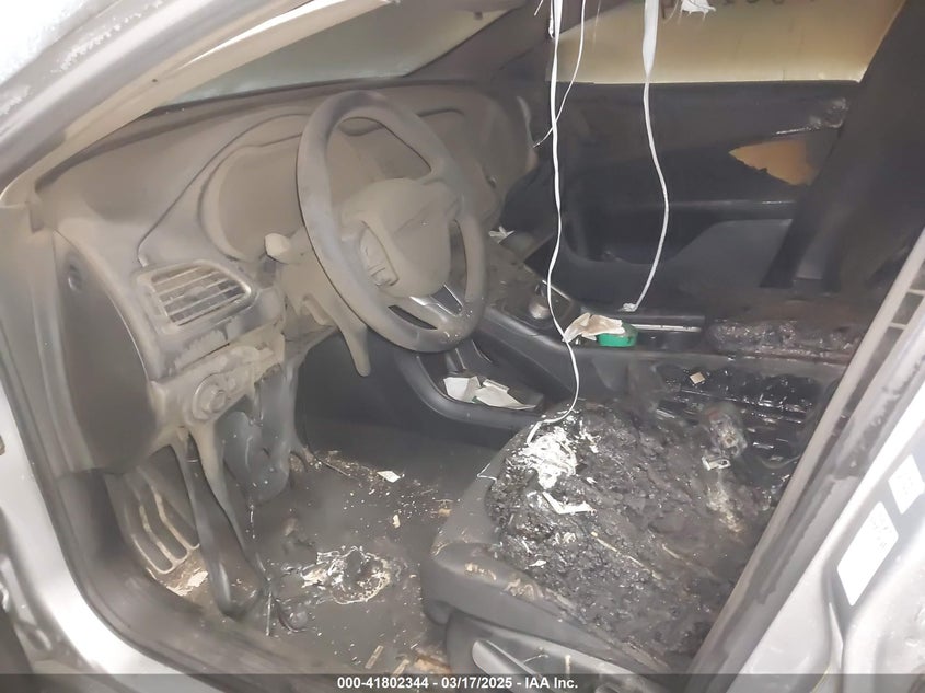 2015 Chrysler 200 Limited VIN: 1C3CCCAB7FN742465 Lot: 41802344