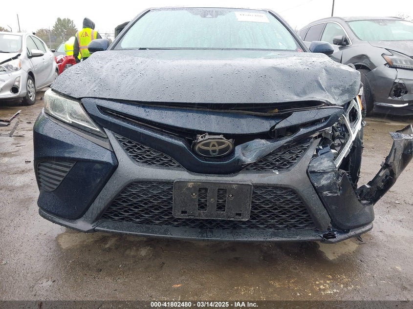 2019 TOYOTA CAMRY VIN: 4T1B11HK3KU683076