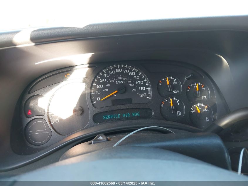 2005 Chevrolet Tahoe Lt VIN: 1GNEK13T95J226204 Lot: 41802568