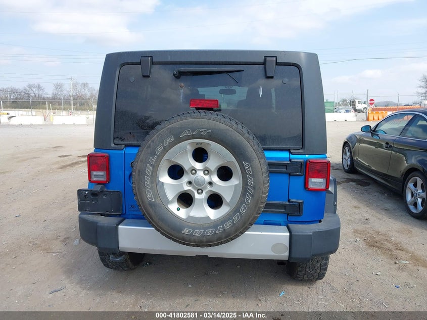 2015 JEEP WRANGLER UNLIMITED SAHARA - 1C4HJWEG3FL584314