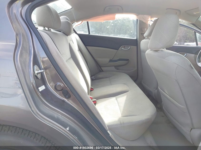 2012 HONDA CIVIC VIN: 2HGFB2F51CH578001