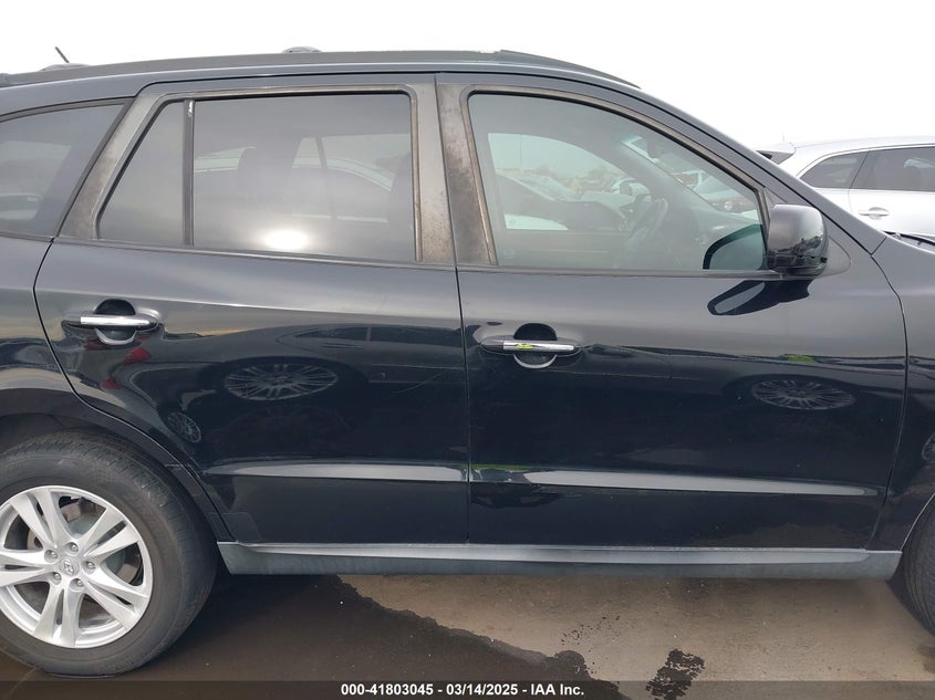 2011 HYUNDAI SANTA FE VIN: 5XYZKDAG9BG050848