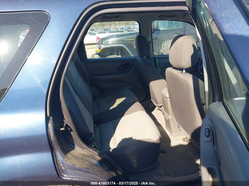 2003 Ford Escape Xls VIN: 1FMYU02133KA02990 Lot: 41803174