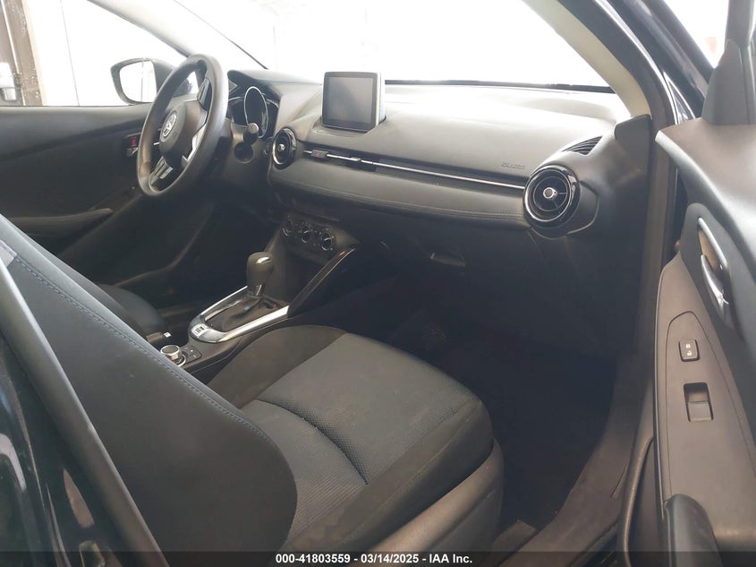 2017 TOYOTA YARIS IA VIN: 3MYDLBYV3HY193512