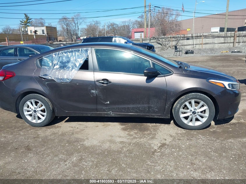 2017 KIA FORTE LX - 3KPFL4A78HE145715