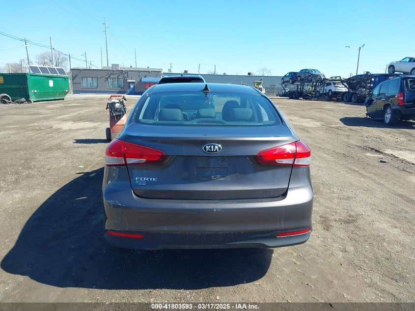 2017 KIA FORTE LX - 3KPFL4A78HE145715
