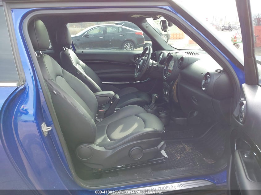 2013 MINI COOPER VIN: WMWSS7C59DWN51479