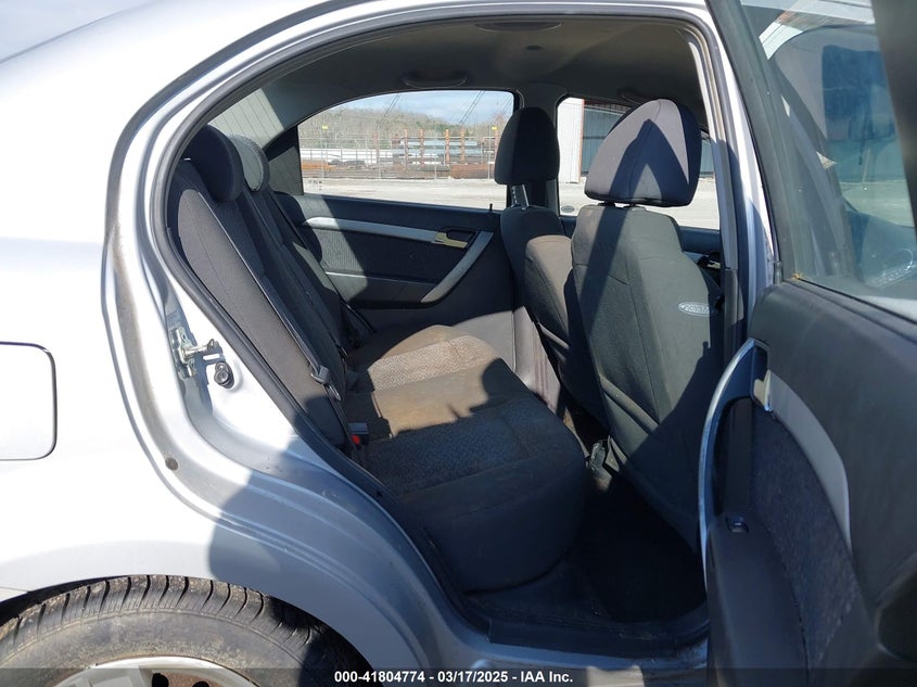 2010 CHEVROLET AVEO VIN: KL1TG5DE2AB105938