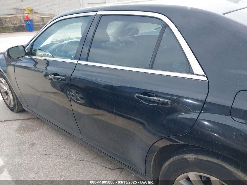 2015 Chrysler 300 Limited VIN: 2C3CCAAG7FH922005 Lot: 43412713