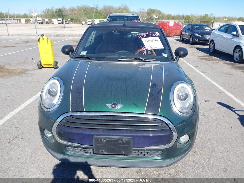 2016 MINI CONVERTIBLE VIN: WMWWG5C51G3C19231