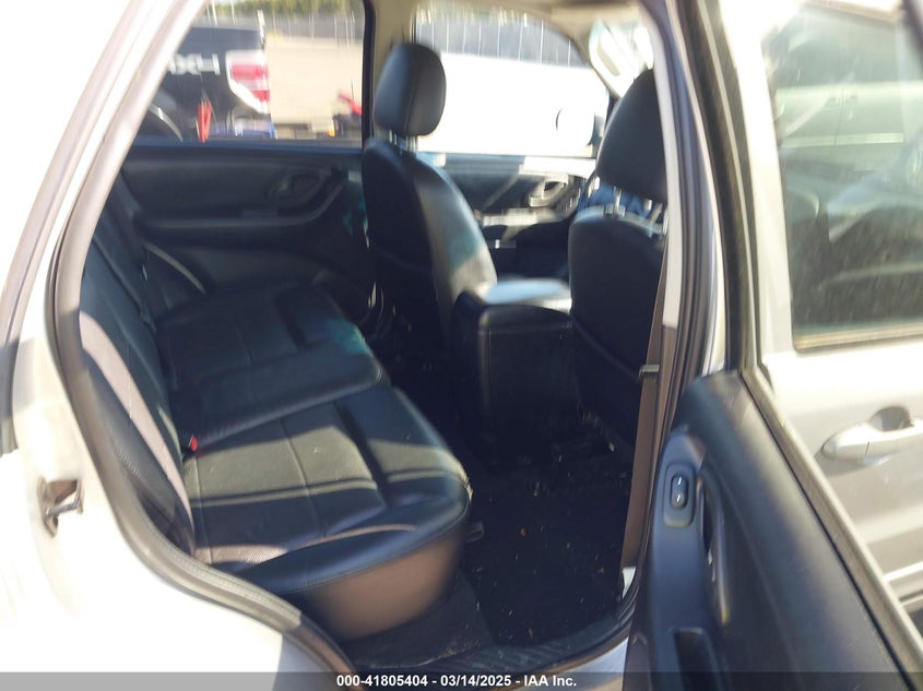 2006 FORD ESCAPE VIN: 1FMCU94156KB98012