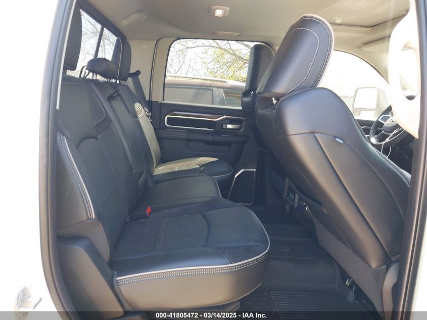 2024 Ram 2500 - 3C6UR5FL8RG239740