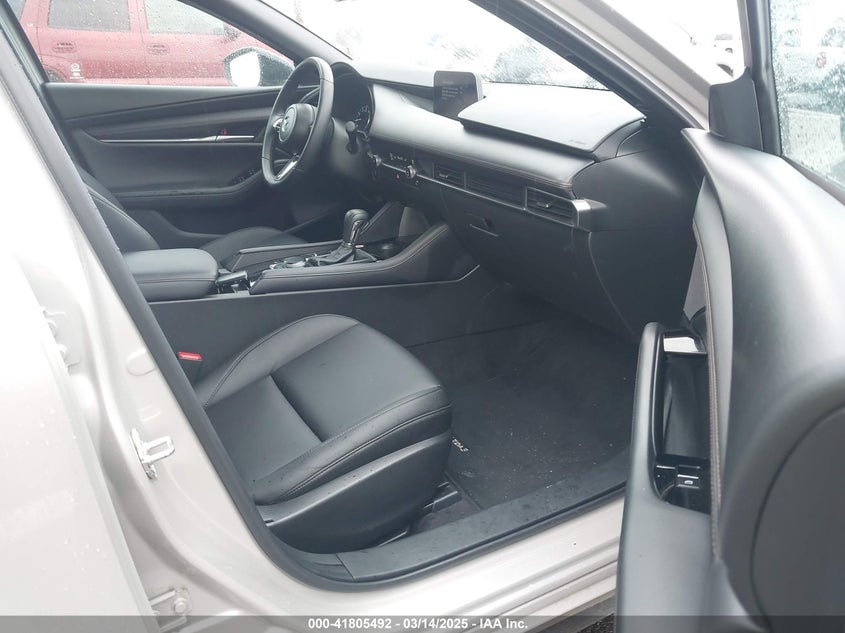 2024 MAZDA MAZDA3 2.5L I-4 DI, DOHC, V(VIN: JM1BPAKMXR1721864