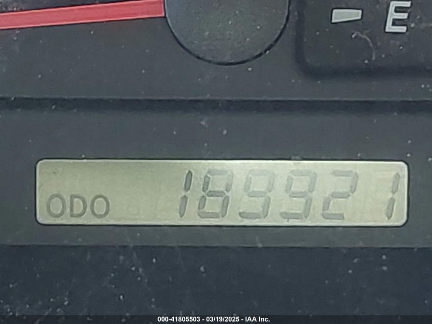 2003 Toyota Camry Le VIN: 4T1BE32K13U150797 Lot: 41805503