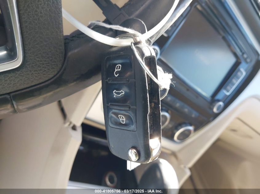 2012 Volkswagen Passat 2.0L Tdi Se VIN: 1VWBN7A32CC070904 Lot: 41805756