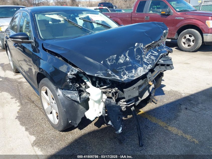 2012 Volkswagen Passat 2.0L Tdi Se VIN: 1VWBN7A32CC070904 Lot: 41805756