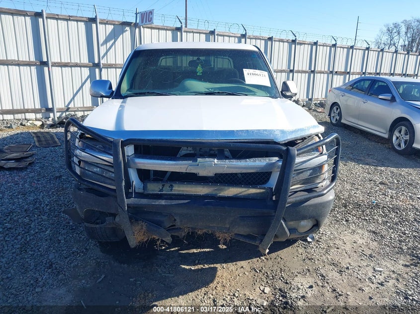 2003 Chevrolet Avalanche 1500 VIN: 3GNEC13T33G152631 Lot: 41806121