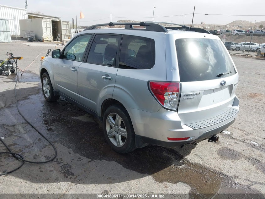 2010 SUBARU FORESTER VIN: JF2SH6CC8AG752162