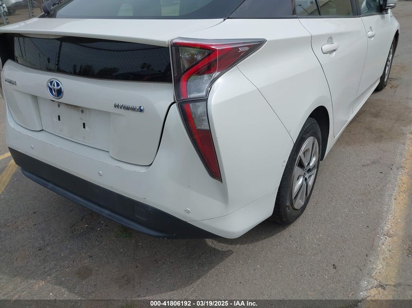 2017 TOYOTA PRIUS VIN: JTDKARFU4H3045683