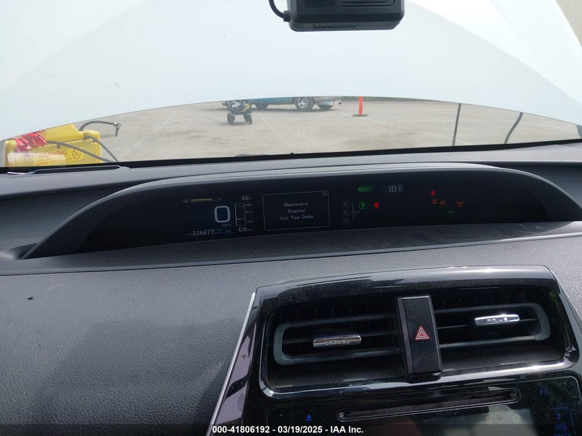 2017 TOYOTA PRIUS VIN: JTDKARFU4H3045683