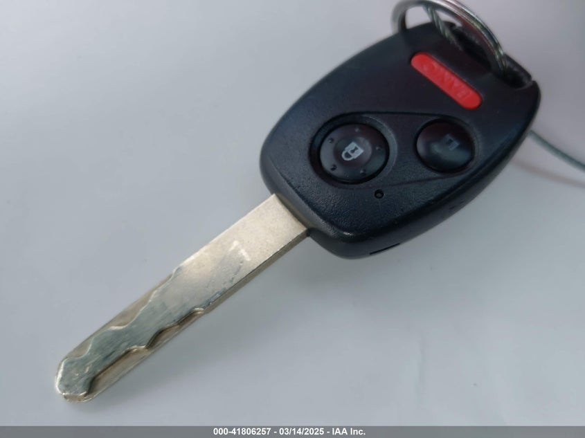 2008 Honda Civic Lx VIN: 1HGFA16588L025532 Lot: 41806257