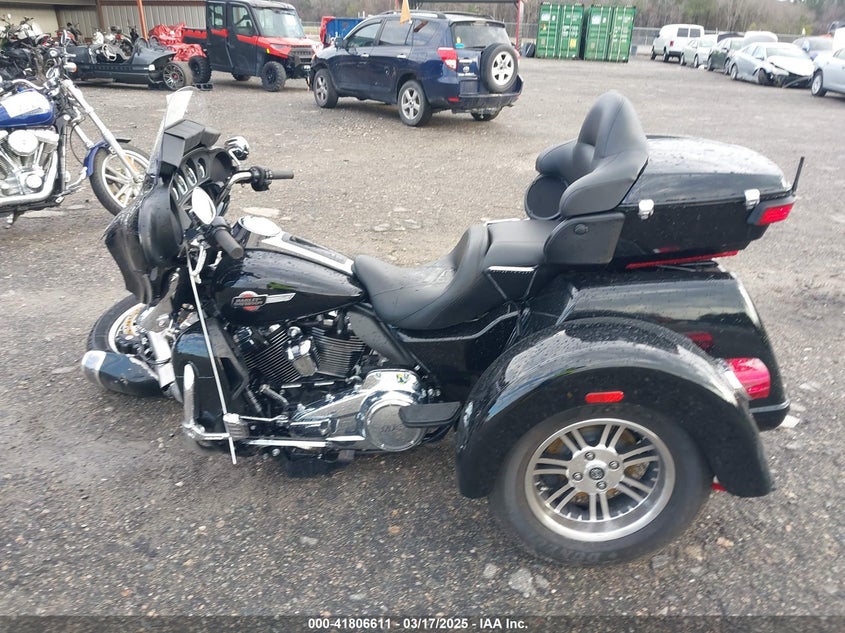 2024 HARLEY-DAVIDSON FLHTCUTG - 1HD1MAF10RB856669