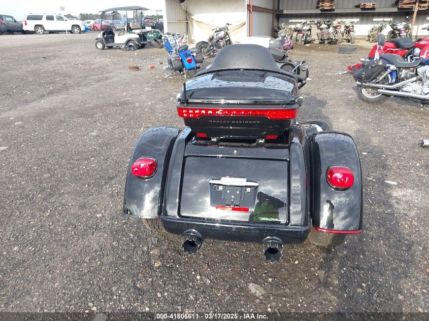 2024 HARLEY-DAVIDSON FLHTCUTG - 1HD1MAF10RB856669