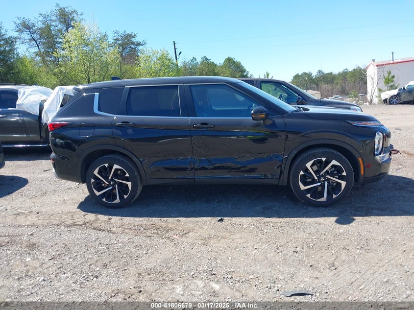 2024 Mitsubishi Outlander Se 2.5 S-Awc/Se Black Edition S-Awc/Se Black Edition W/Pano Roof/Se Ralliart S-Awc VIN: JA4J4VA85RZ085432 Lot: 41806679