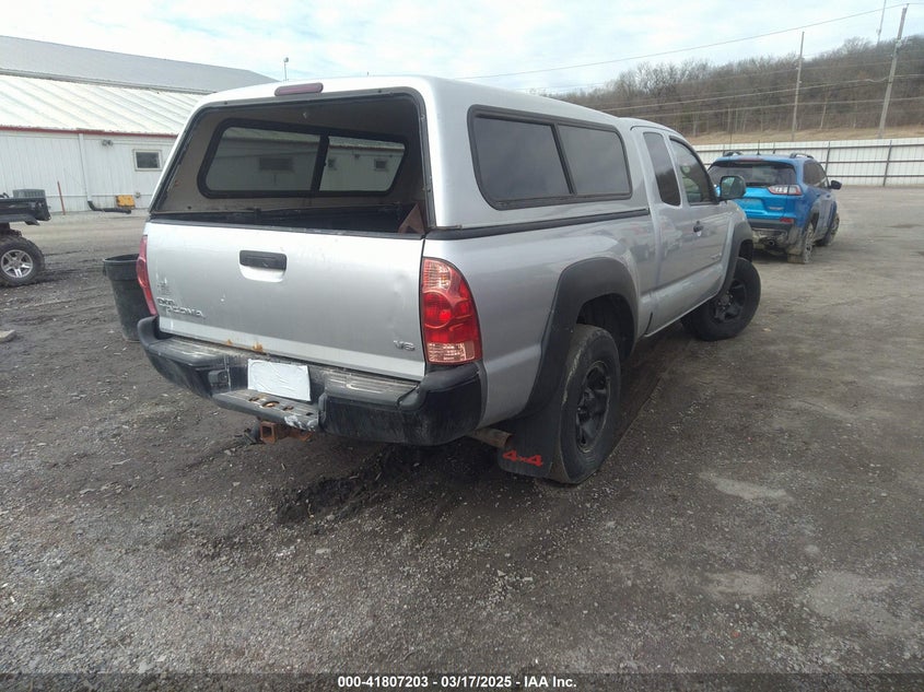 2008 TOYOTA TACOMA VIN: 5TEUU42N08Z469915