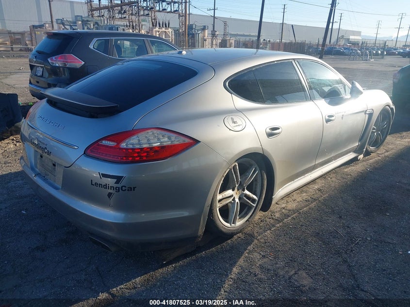 2011 PORSCHE PANAMERA VIN: WP0AA2A78BL021432