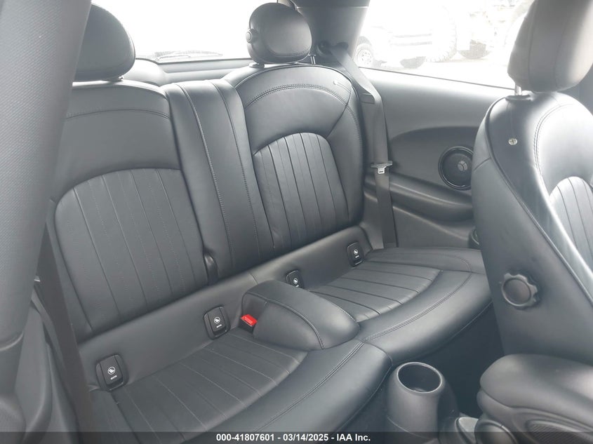 2019 MINI HARDTOP VIN: WMWXP7C50K2A52200