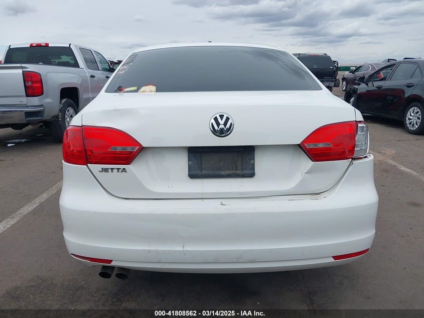 2011 Volkswagen Jetta 2.0L S VIN: 3VW2K7AJ1BM331976 Lot: 41808562