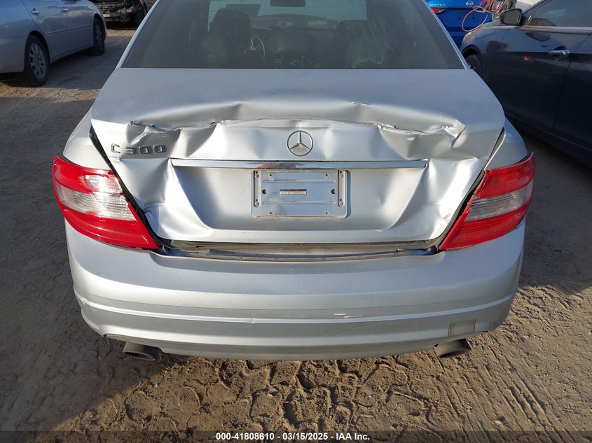 2010 MERCEDES-BENZ C 300 VIN: WDDGF5EB8AR109538