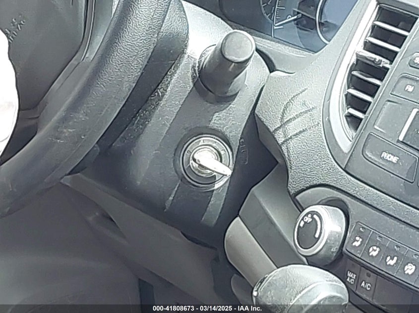 2014 HONDA CR-V LX - 5J6RM4H37EL058432