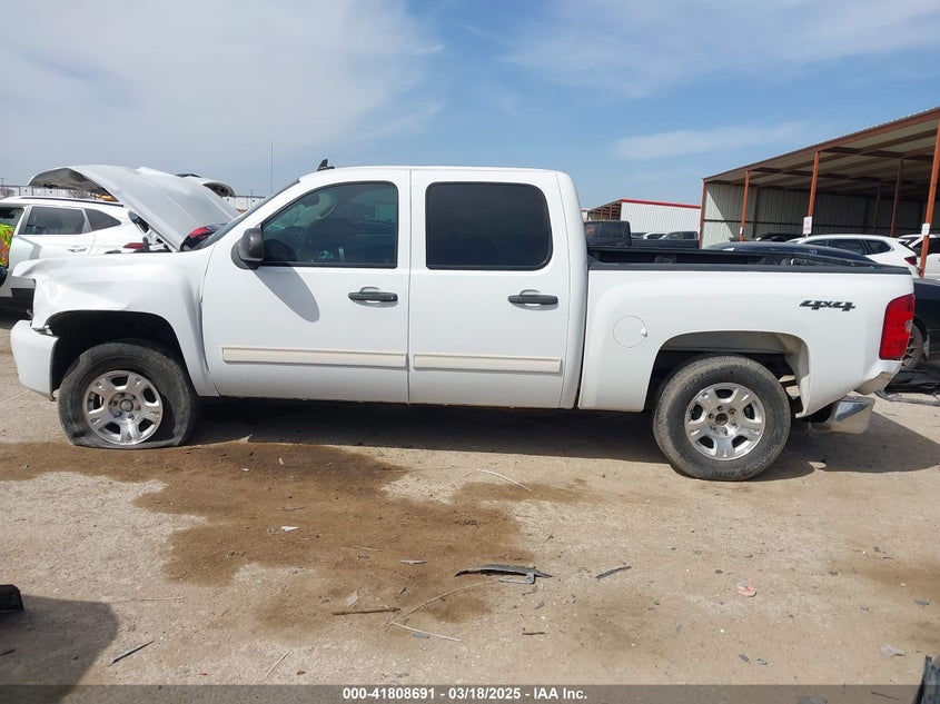 2011 CHEVROLET SILVERADO 1500 VIN: 3GCPKSE34BG223342