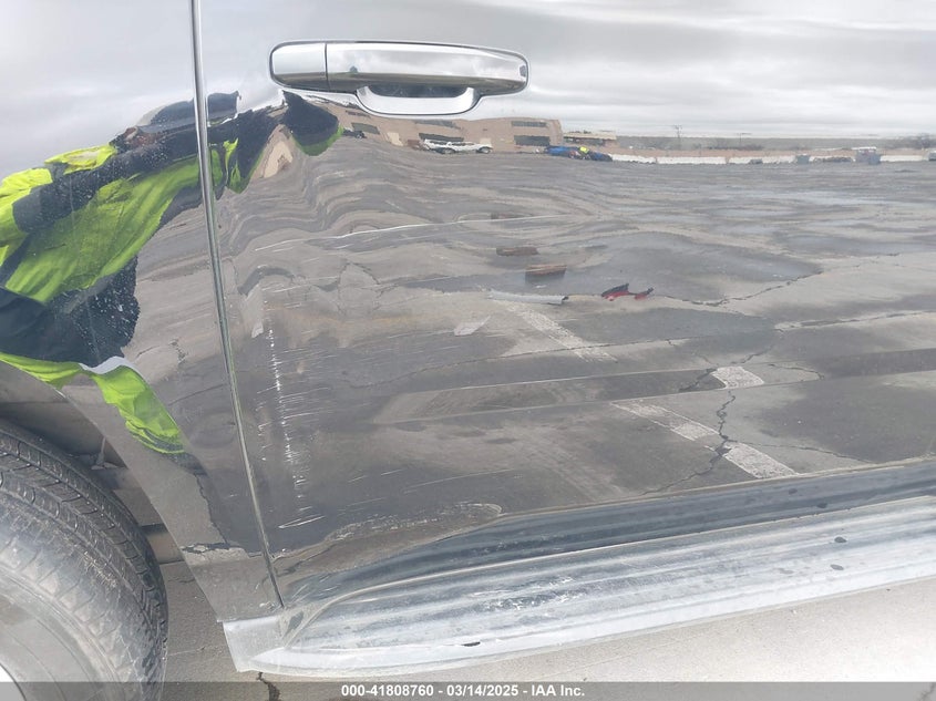 2018 CHEVROLET SUBURBAN LS - 1GNSCGKC1JR394211