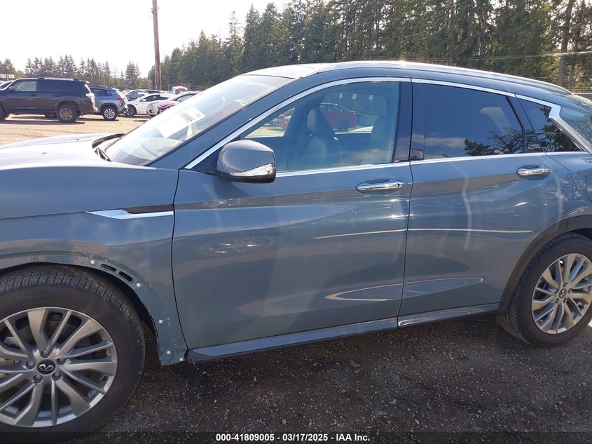 2024 INFINITI QX50 LUXE AWD 3PCAJ5BB1RF104721