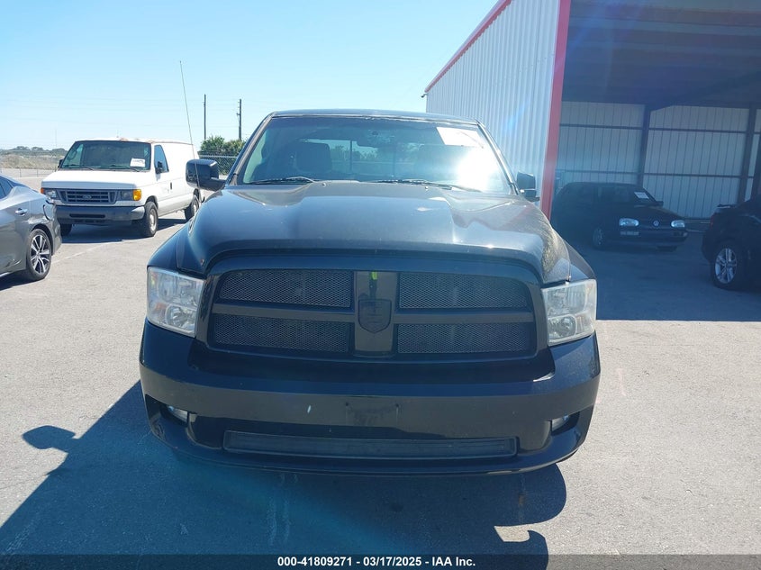 2009 Dodge Ram 1500 VIN: 1D3HV18T595700243 Lot: 41809271