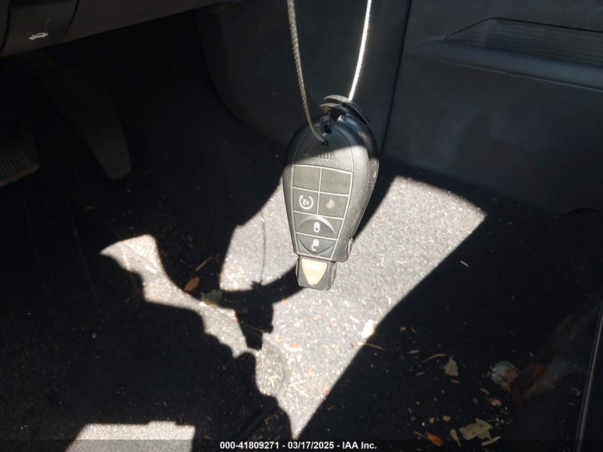 2009 Dodge Ram 1500 VIN: 1D3HV18T595700243 Lot: 41809271