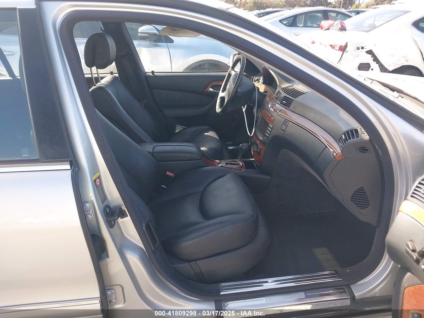 2006 MERCEDES-BENZ S 430 VIN: WDBNG70J76A463855
