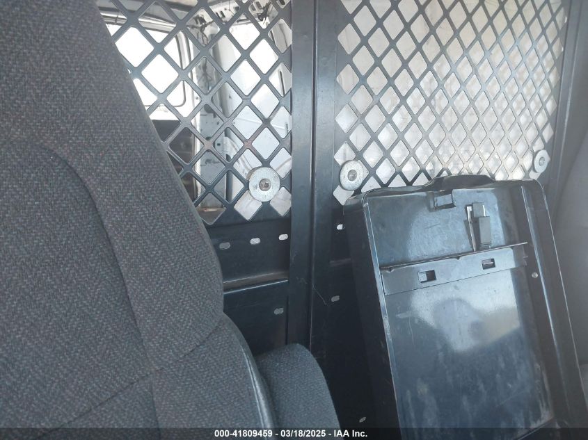 2002 GMC Savana Standard VIN: 1GTFG15W221223761 Lot: 41809459